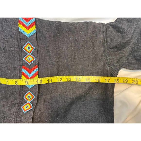 VTG Wrangler Authentic Western Apparel Womens S/M Long Sleeve with Bead Work - Picture 8 of 9